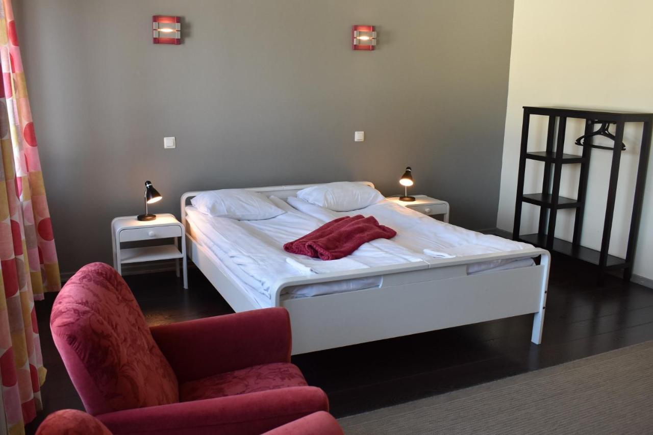 Kartanohostel Annacatharina 萨翁林纳 外观 照片